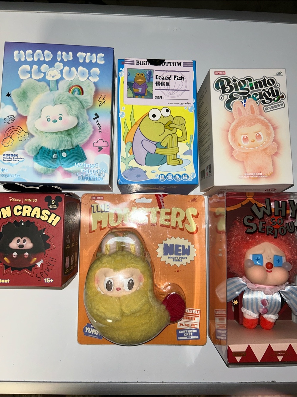 BUNDLE OF POP MART AND MINISO